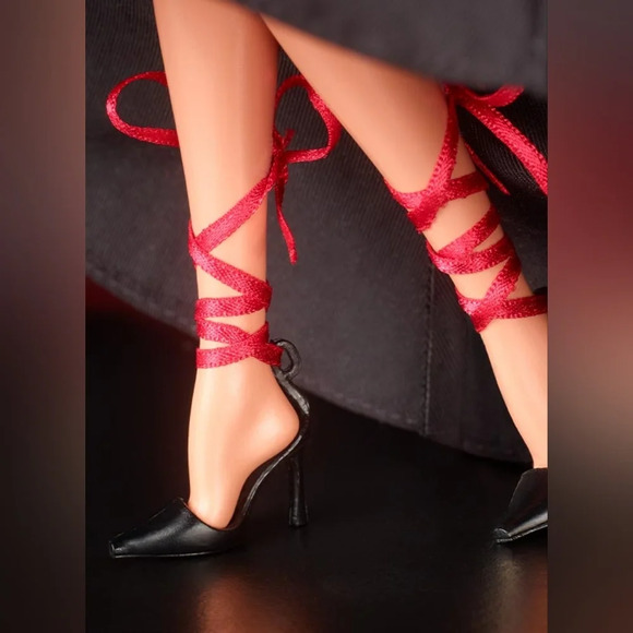 Barbie Signature 2022 Día De Muertos Benito Santos x Barbie Doll Collector Doll - Picture 8 of 16